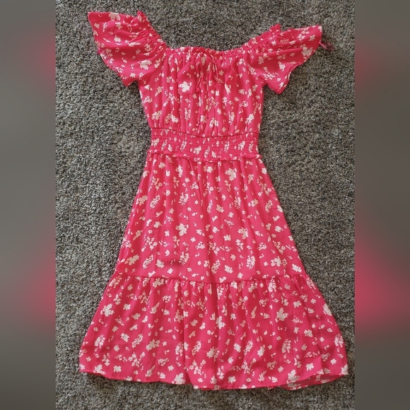 Jessica Simpson| Ruffled Smocked Off-Shoulder Sundress Wedding Guest Dress - Picture 1 of 5